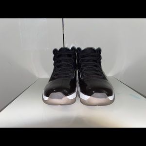 Jordan 11 Space Jam